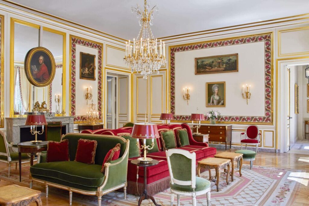 Airelles Château de Versailles – Le Grand Contrôle Rooms
