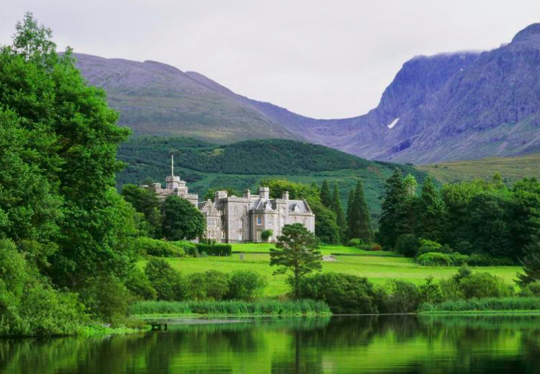 Inverlochy Castle
Scottish Highlands, Scotland
⭐ 5-Star Luxury Castle Hotel