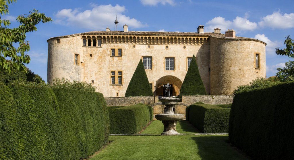 Château de Bagnols
Beaujolais, France
⭐ 5-Star Hotel
