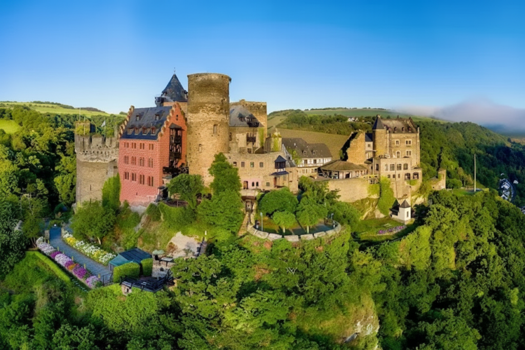Castle Hotel Auf Schönburg
Oberwesel, Germany
⭐ 4-Star Superior